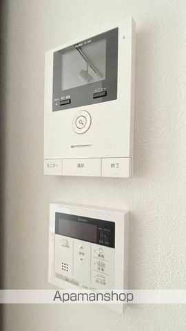 シャルールの内装写真