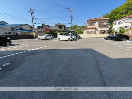 ユーミーマンション名草[1LDK/46.75m2]の駐車場