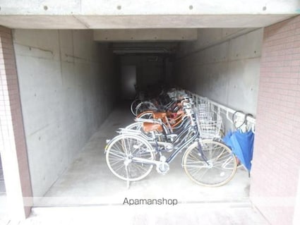 エヌウェル三愛[3LDK/74.25m2]の共用部1