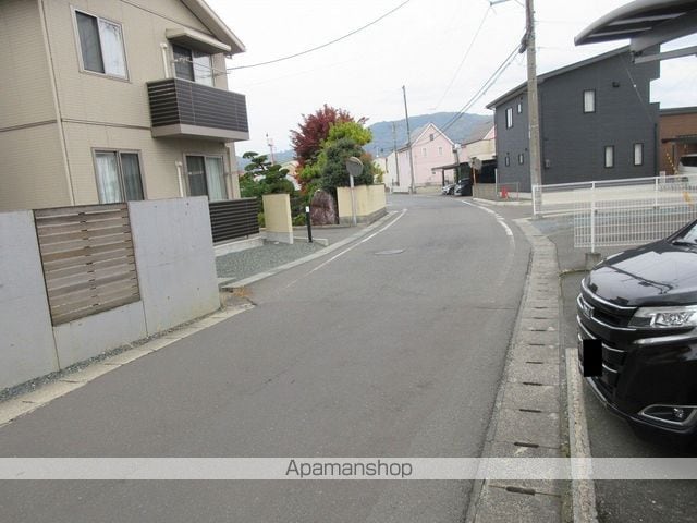 グレンツェIIIの周辺写真