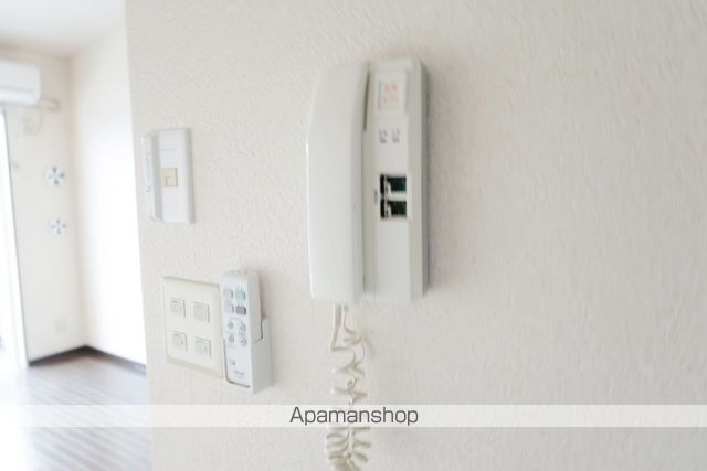 ファルコンの内装写真