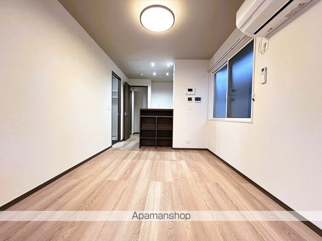 D-ROOM庚午中の内装写真