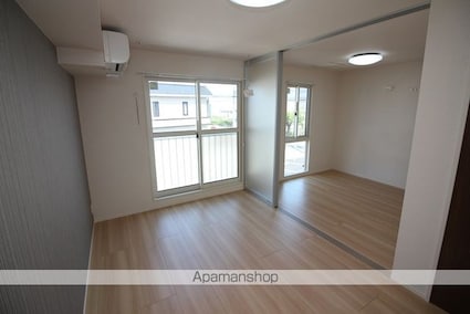 ウィット眞広[2LDK/55.84m2]のリビング・居間