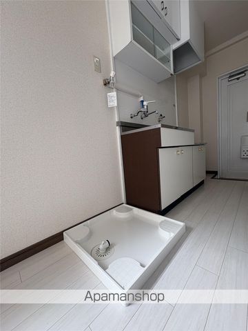 アンプルール新屋敷の内装写真