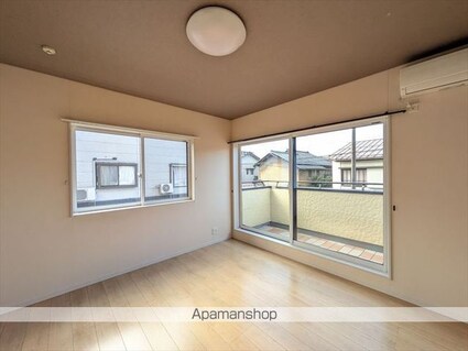 駅東Ａ邸[2LDK/83.21m2]の内装2