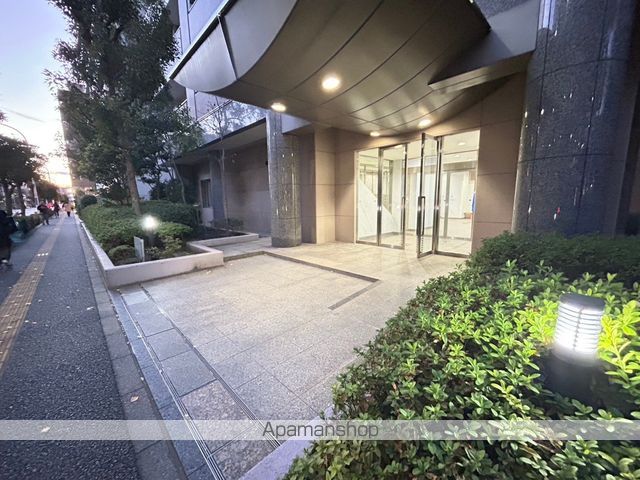 コーポレート稲毛海岸の玄関写真
