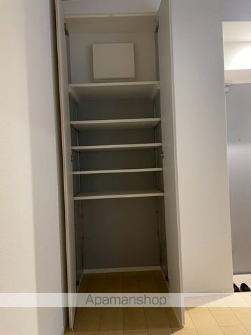 FARE四谷IVの内装写真