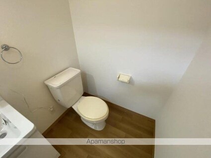 カローラ樽味[1K/27.2m2]のトイレ