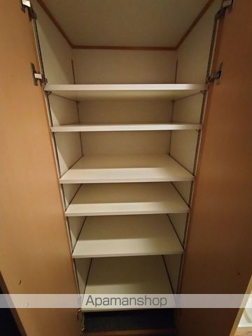 ESLEADNODAHANSHINEKIMAEの内装写真