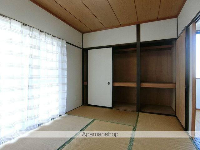 スプレング小林の内装写真