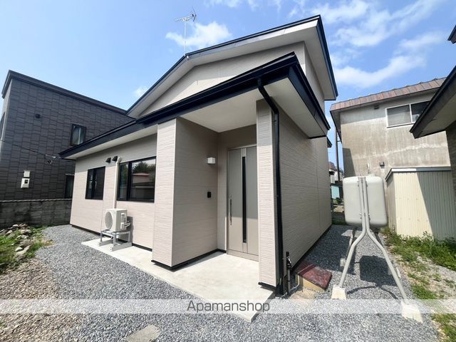 本通4丁目31番貸家の外観写真