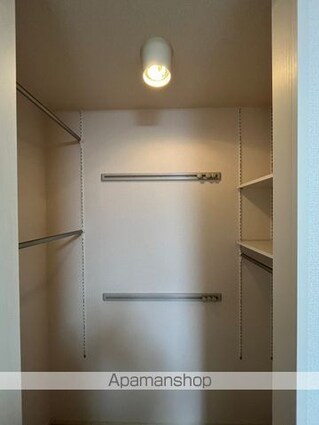 セジュール若葉台[1LDK/49.9m2]の収納