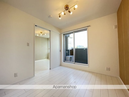 Ｌｙｋ都町Ａ棟[1LDK/32.3m2]の内装1