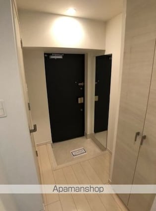 スカイコートパレス八丁堀[1K/25.39m2]の玄関