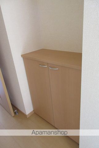 マ メゾンの内装写真