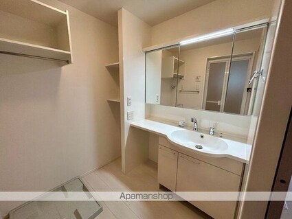 グレイスコートＢ棟[1LDK/48.02m2]の洗面所