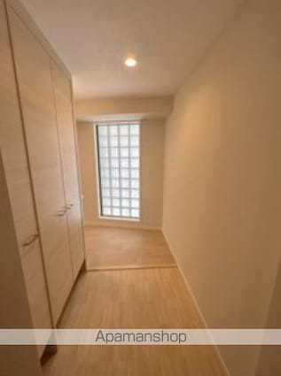 東京都練馬区氷川台３丁目[2LDK/58.61m2]の玄関