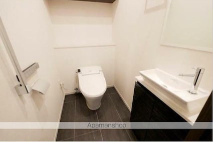 コンフォリア新宿イーストサイドタワー[1LDK/55.47m2]のトイレ