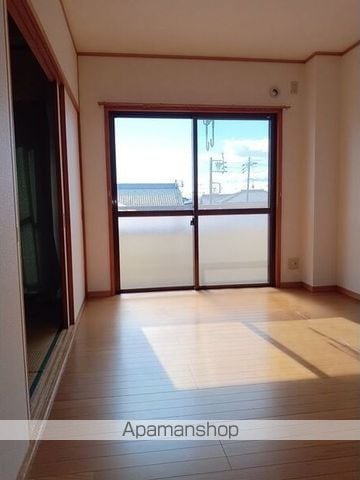 マンションササキの内装写真
