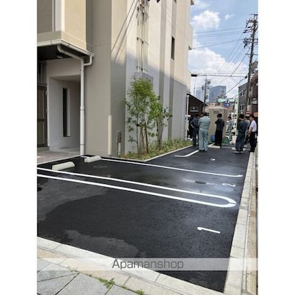 プレイズシード浅間町[2LDK/50.4m2]の駐車場