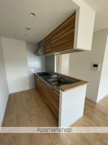 クレステージ宮の森の内装写真