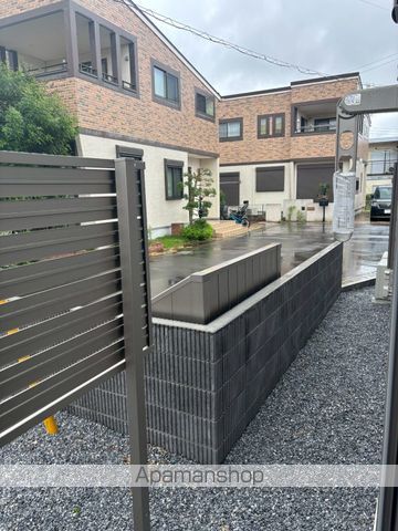 リヴェール松ヶ丘Cの内装写真