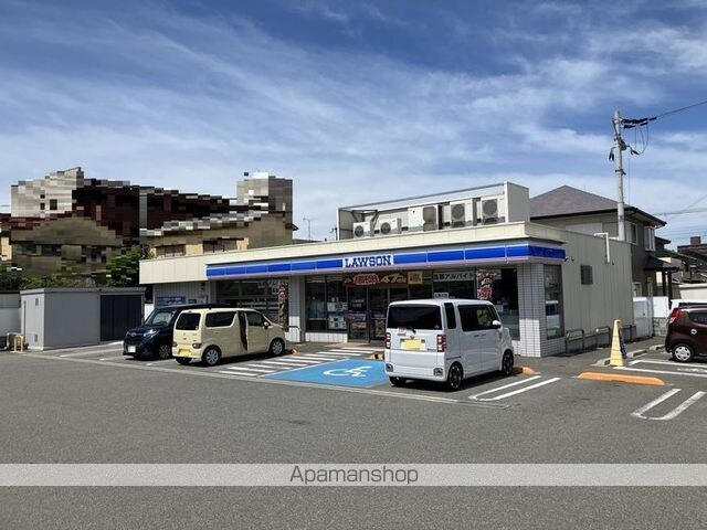 ＤーＲＯＯＭ尾崎丁[2LDK/64.72m2]の周辺1
