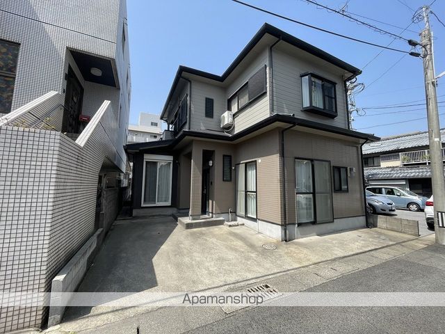 下荒田2丁目貸家の外観写真