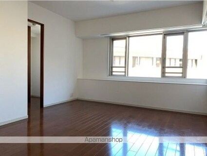 ヒルズ目白台[2LDK/58.85m2]のリビング・居間