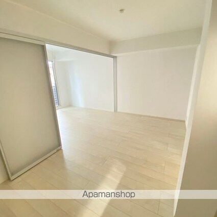 滋賀県草津市大路２丁目[1LDK/42m2]の内装