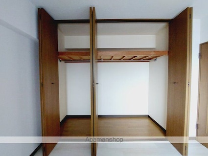 ル・ロア・ヴェール[3LDK/78.6m2]の収納