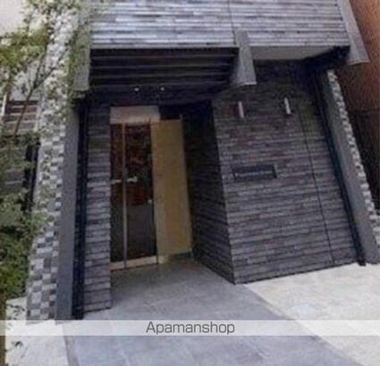 Ａｕｇｕｓｔａ　Ｒｅｓｉｄｅｎｃｅ　新小岩[2DK/36.05m2]のエントランス