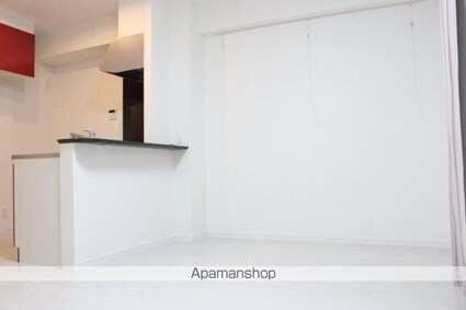 Ｃａｌｉｆｏｒｎｉａ　ＡＰＴ[1R/28.6m2]のリビング・居間