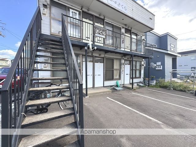 コーポさくらの玄関写真