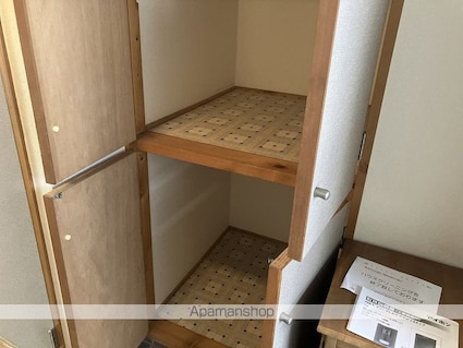 メイプル高須[1DK/30.99m2]の内装2