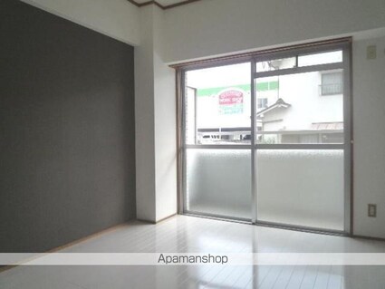 クオリティーハイツ尾崎[3LDK/60.5m2]の内装1