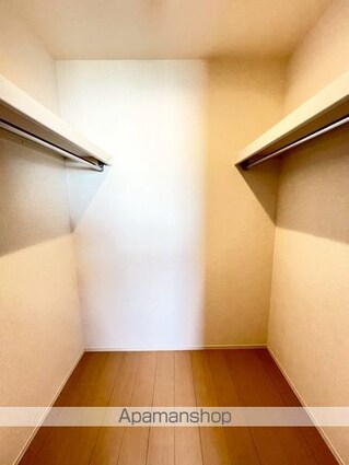 ＤーｒｏｏｍシルクマムＢ[3LDK/68.76m2]の収納