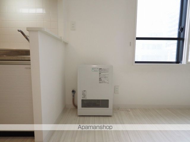 FLOS PROVAの内装写真