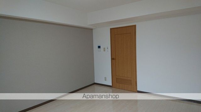 アルカサル御苑の内装写真