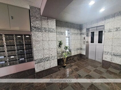 カローラ東雲[1R/27.8m2]の共用部2