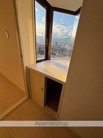 今本ビルの内装写真