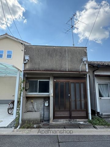 立川町貸家東