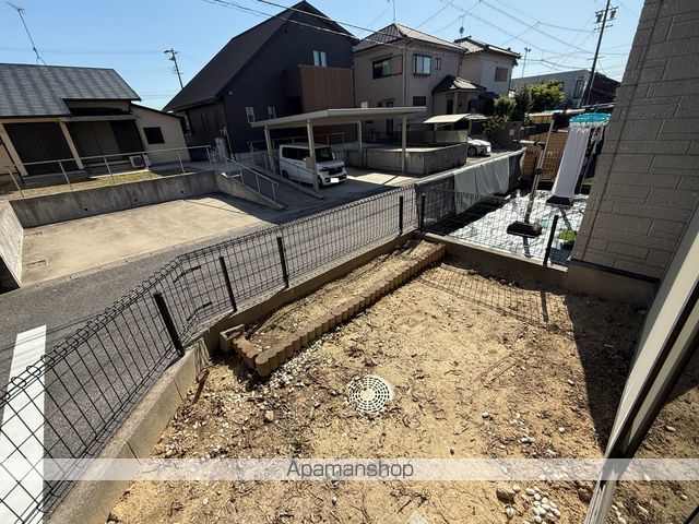 メゾネット郷下IIの内装写真