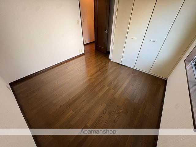 メイプルコートWESTの内装写真