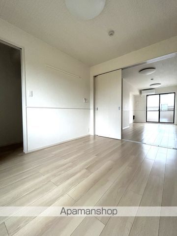 エルミタージュ泉ヶ丘2号館の内装写真