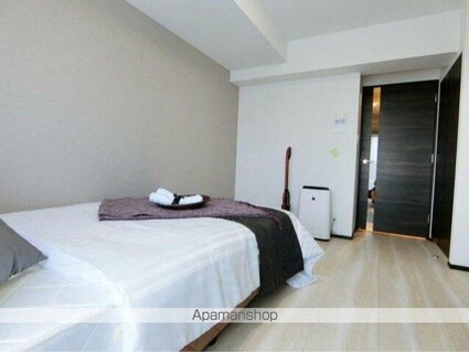 ジェノヴィア新宿早稲田グリーンヴェール[1K/25.5m2]のリビング・居間