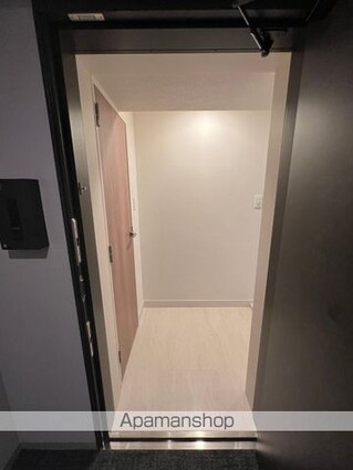 東京都新宿区百人町３丁目[2LDK/60.08m2]の玄関