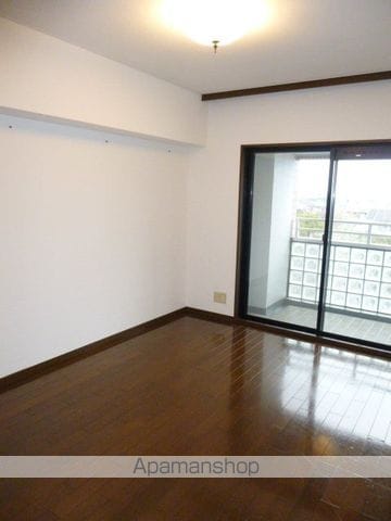 クリスタージュ壱番館の内装写真
