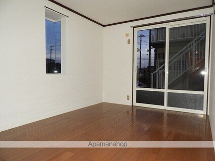 ルミエールミツトヨＡＢ　[2DK/40m2]のリビング・居間