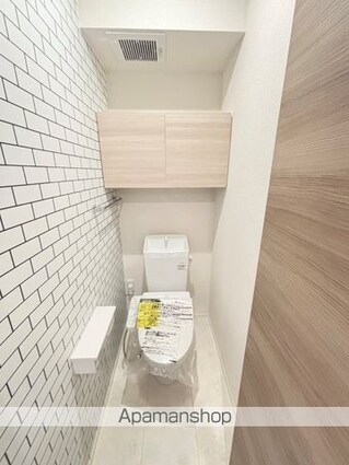 ＷＭ新八代　Ｂ棟[1LDK/42.62m2]のトイレ